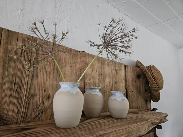Vase, Steinzeugton, Preis €26,- bis 38,- je nach Größe