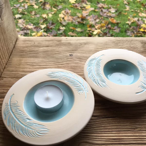 Teelichtschalen, Steingut, Preis €18,-
