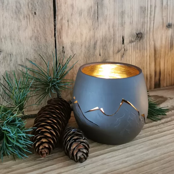 Windlicht, Naturton dunkelbraun,  Preis €32,- bis 38,- je nach Größe